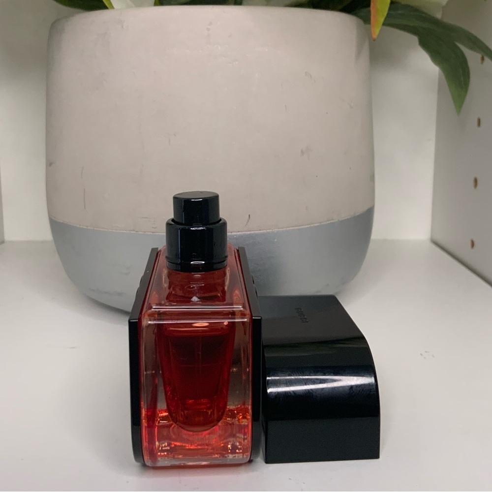 Gucci Guilty Black Perfume-1 oz. ***NWOB*** - Picture 5 of 6